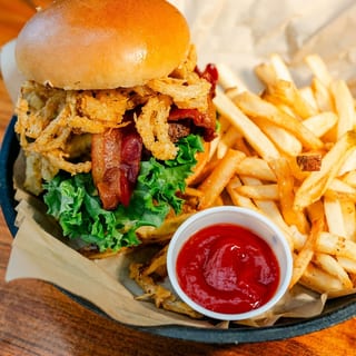 Bacon Union Burger